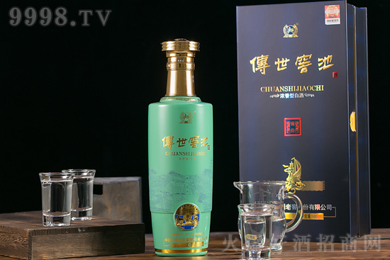 出身名家,自帶光環(huán)!瀘州老窖傳世窖池酒,不容錯過! 出身名家,自帶光環(huán)!瀘州老窖傳世窖池酒,不容錯過!