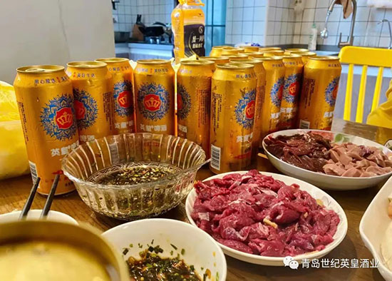 英皇啤酒|且敬2022一杯酒,我干杯你隨意! 英皇啤酒|且敬2022一杯酒,我干杯你隨意!